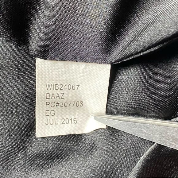 Band Of Gypsies Faux Fur Open Front Jacket Size Medium - Picture 4 of 11